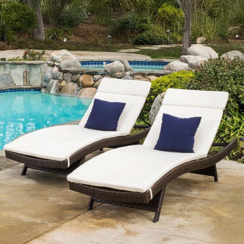 Rattan Sun Lounger – Brown × Off-White