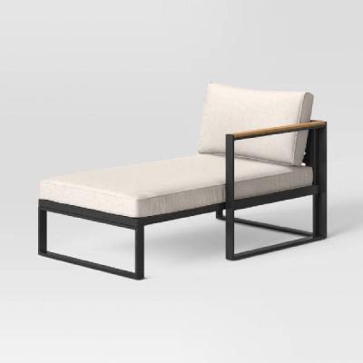 🛋️ شيزلونج – لون أسود × أوف وايت